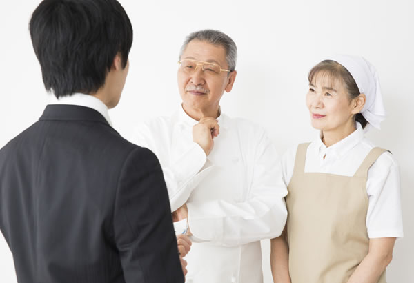 成功報酬型コンサルタント